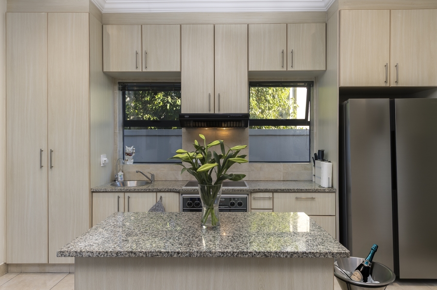 2 Bedroom Property for Sale in De Wijnlanden Residential Estate Western Cape